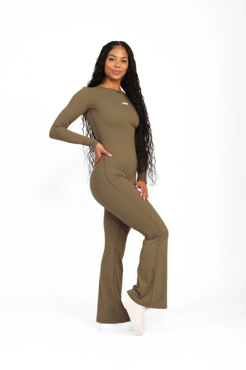 ATB Long Sleeve Open Back Flare Jumpsuits - Image 10