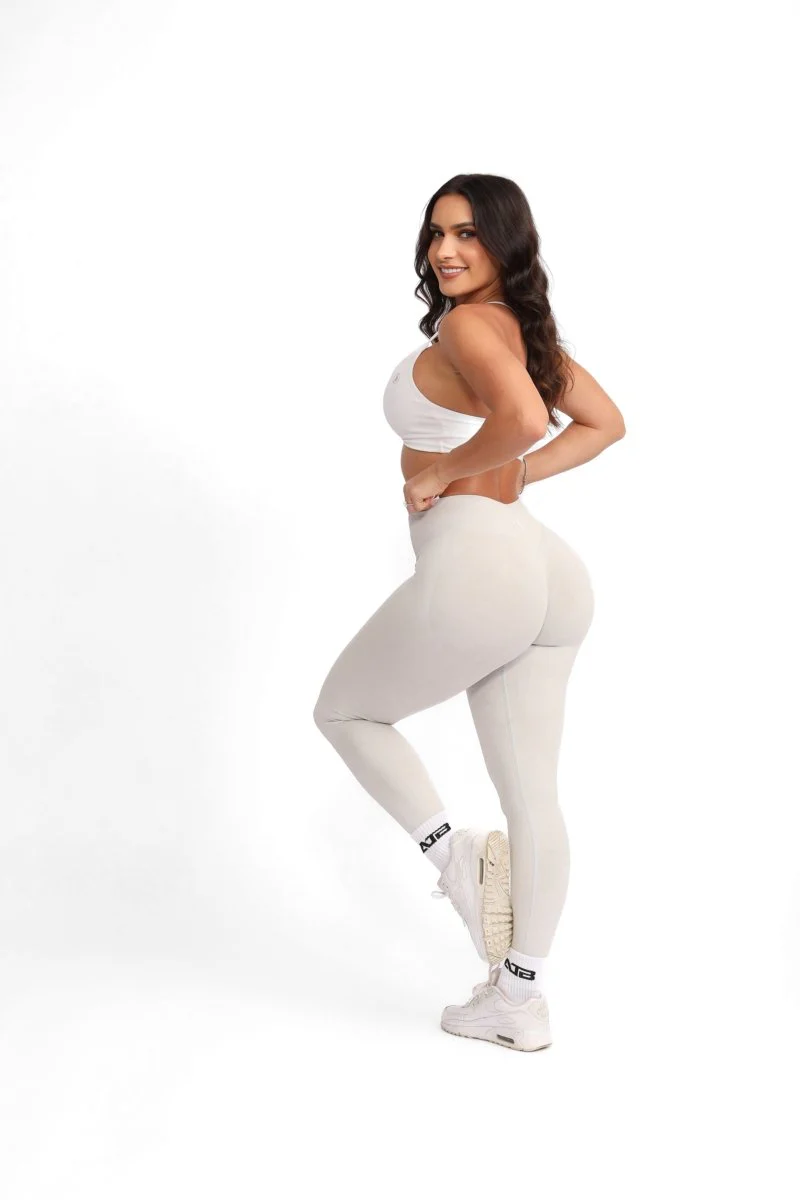 Peachy Scrunch Leggings - Image 7