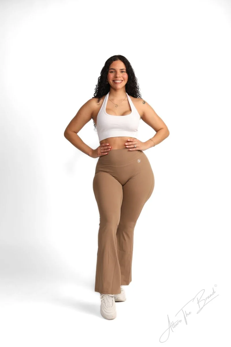 Pocket Flare Leggings - Image 8